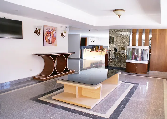 Savanna Empire Spa & Resort 4*
