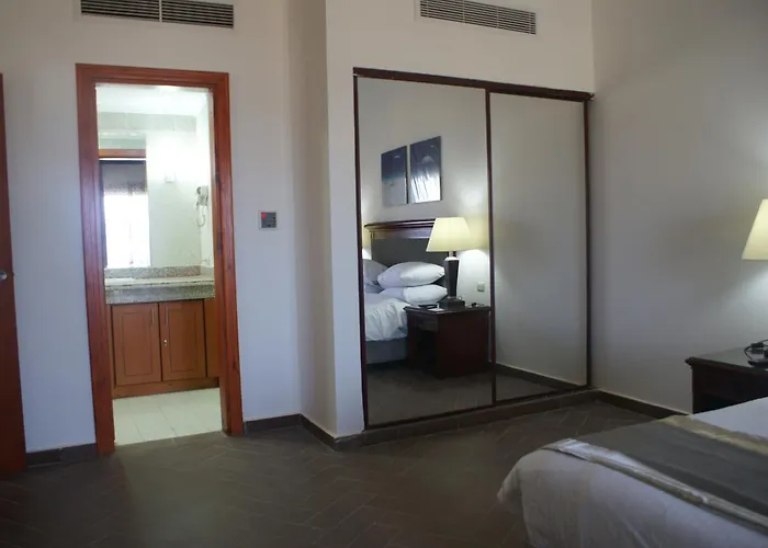 Savanna Empire Spa & Resort 4* Ataqah