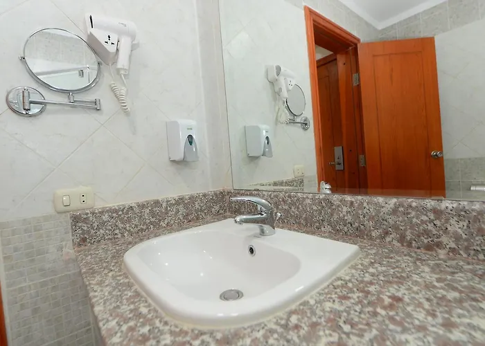 Savanna Empire Spa & Resort Szálloda Ataqah