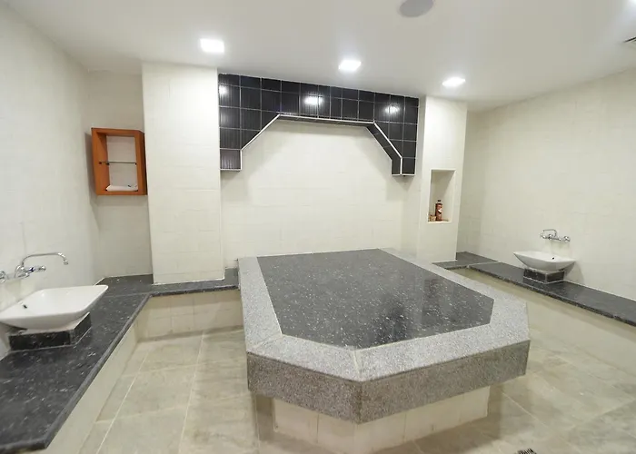 Szálloda Savanna Empire Spa & Resort 4*