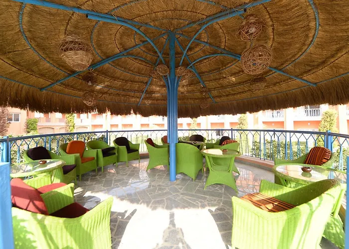 Savanna Empire Spa & Resort Szálloda 4*